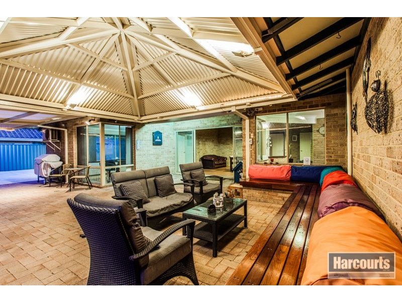 7 Raine Terrace, Winthrop WA 6150