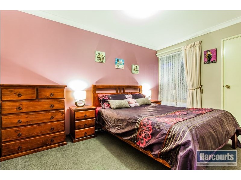 7 Raine Terrace, Winthrop WA 6150