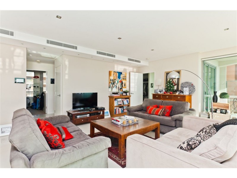 9/4 Scott Street, South Perth WA 6151