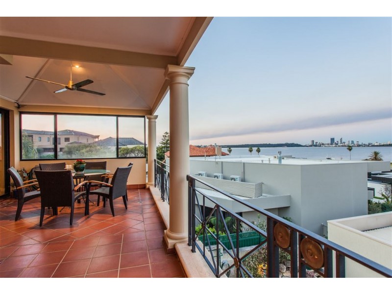 14 Tuart Lane, Applecross WA 6153