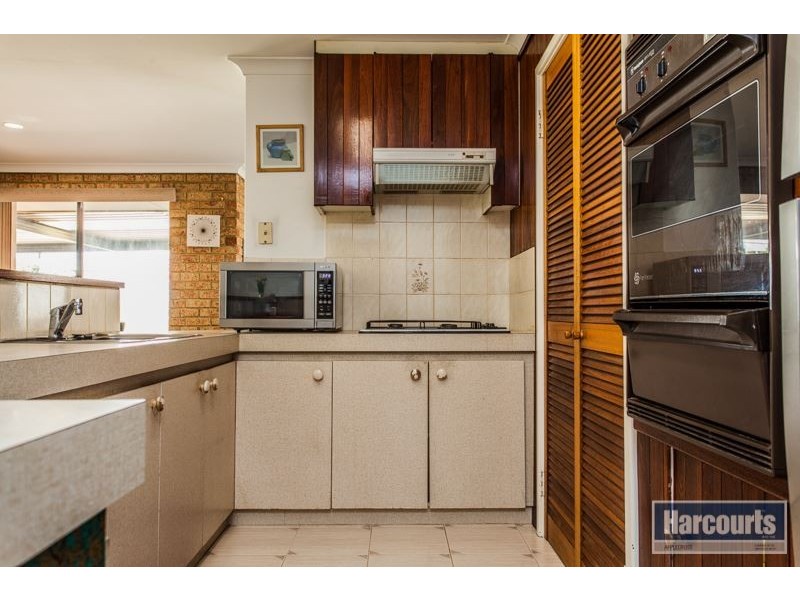 76 Ten Seldam Circle, Winthrop WA 6150