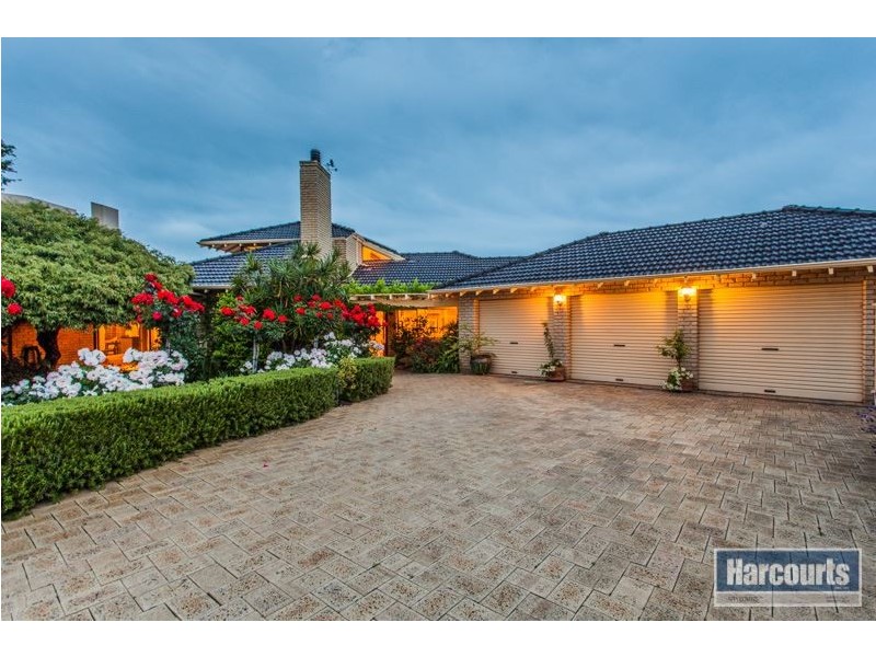 4 Buttel Top, Winthrop WA 6150