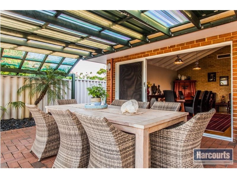 10 Harwood Rise, Leeming WA 6149