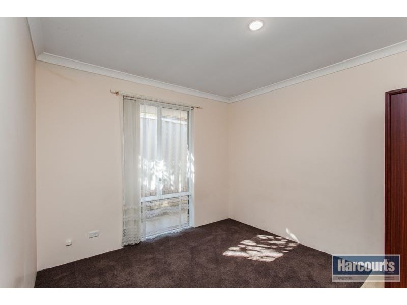 17 Harvey Crescent, Kardinya WA 6163
