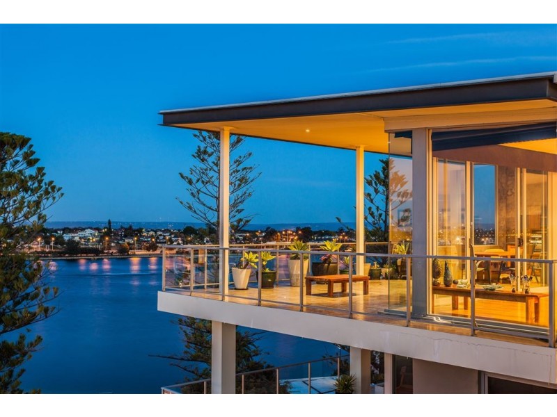 601/1 The Esplanade, Mount Pleasant WA 6153