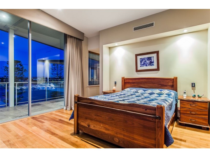 601/1 The Esplanade, Mount Pleasant WA 6153