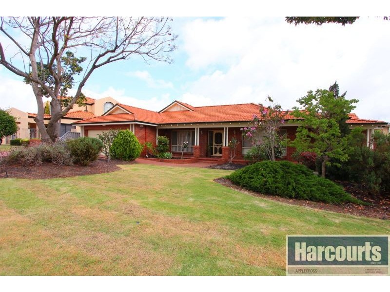 2 Craig Place, Winthrop WA 6150