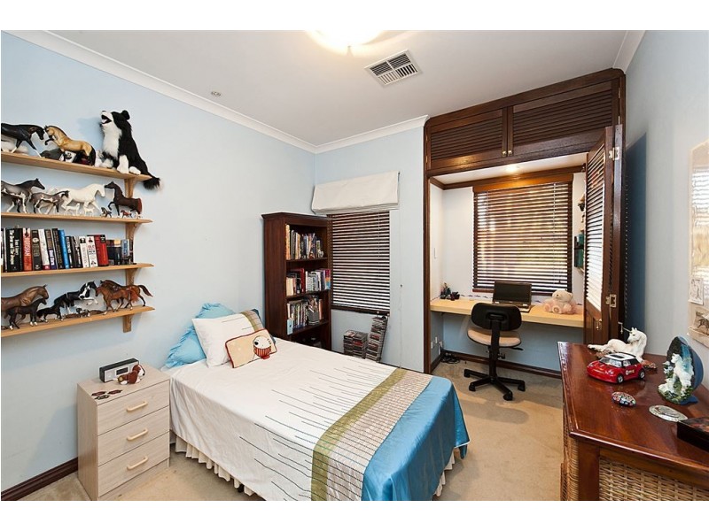 48 Farrin Street, Attadale WA 6156