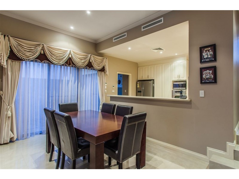 19 McCallum Crescent, Ardross WA 6153
