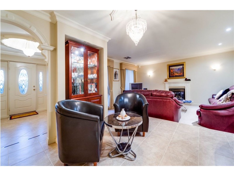 25 Marcus Avenue, Booragoon WA 6154
