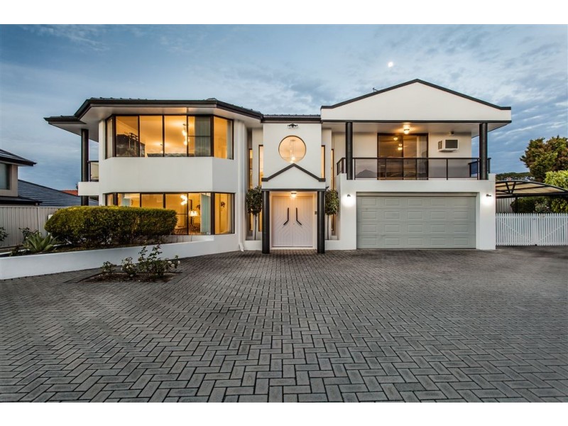 9 Holland Close, Winthrop WA 6150
