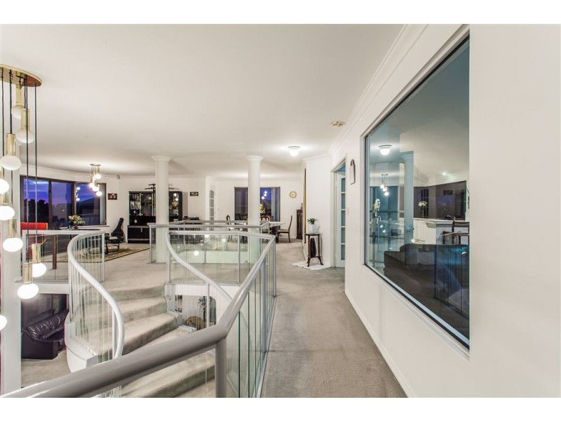 9 Holland Close, Winthrop WA 6150