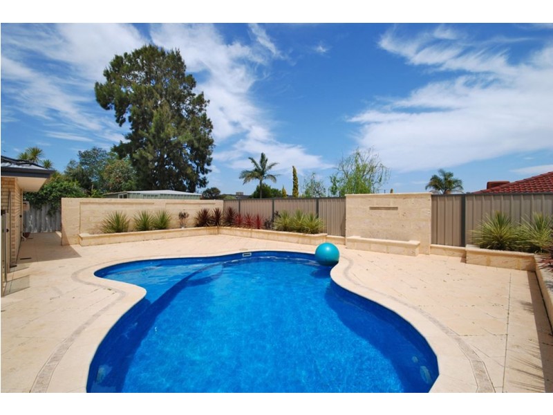 8 Wildwood Heights, Leeming WA 6149