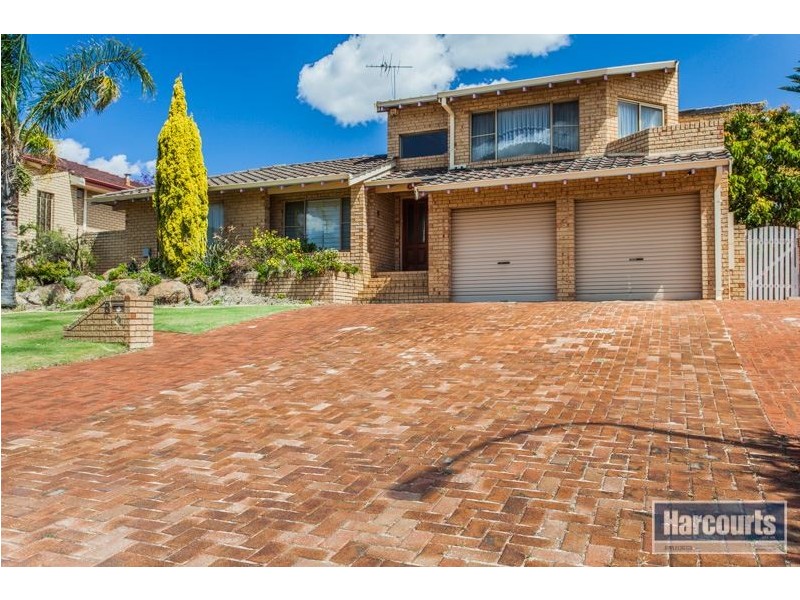 8 Houghton Way, Winthrop WA 6150