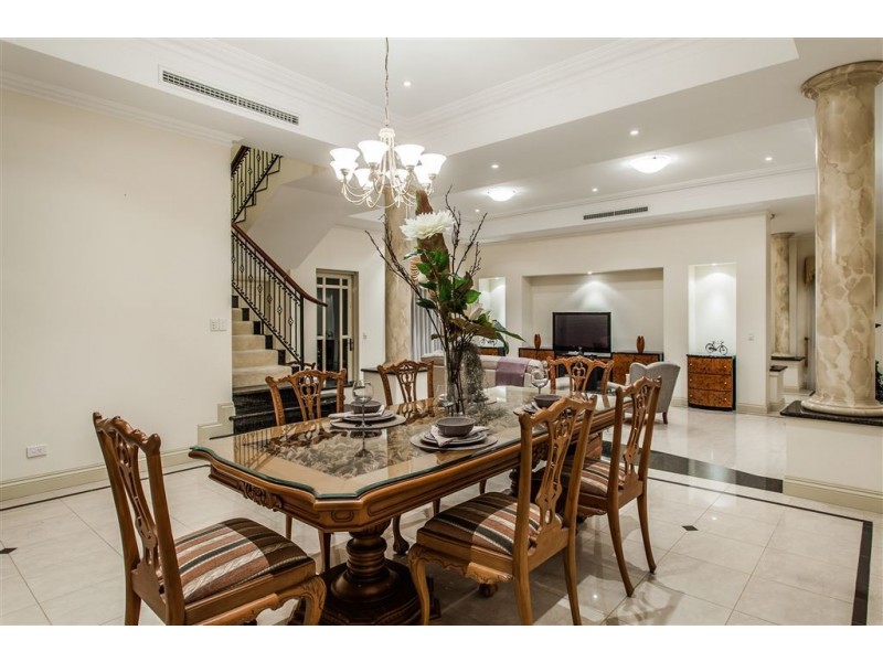 168 Burke Drive, Attadale WA 6156