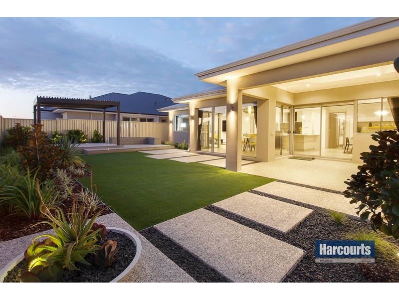 15 Umina Way, Burns Beach WA 6028