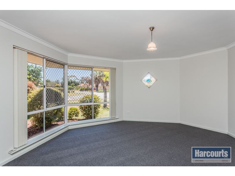 67 Aitken Drive, Winthrop WA 6150