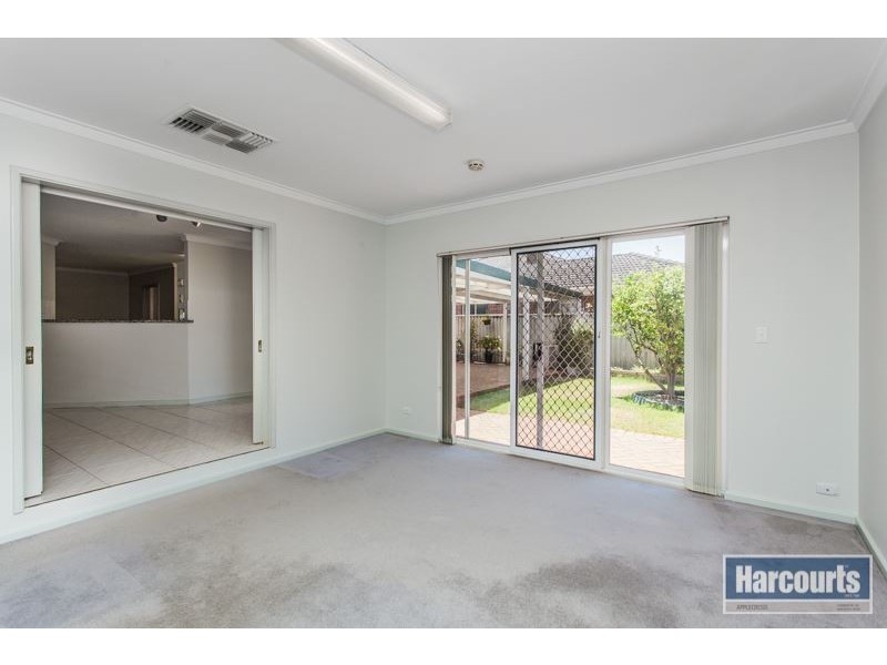 67 Aitken Drive, Winthrop WA 6150