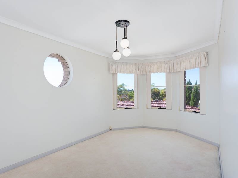 57 Jackson Avenue, Winthrop WA 6150