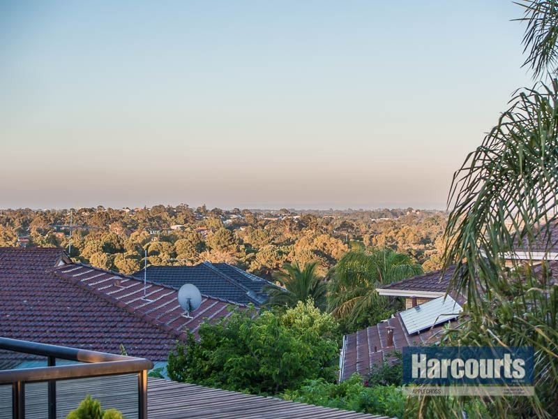 18 Norton Ridge, Winthrop WA 6150