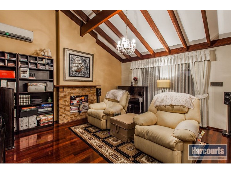 28 Jasmine Loop, Willetton WA 6155