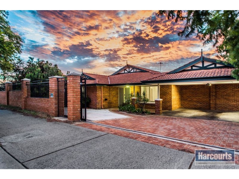 76 Winthrop Drive, Winthrop WA 6150