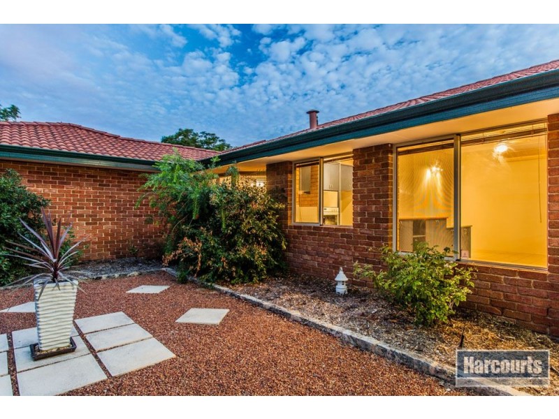 76 Winthrop Drive, Winthrop WA 6150