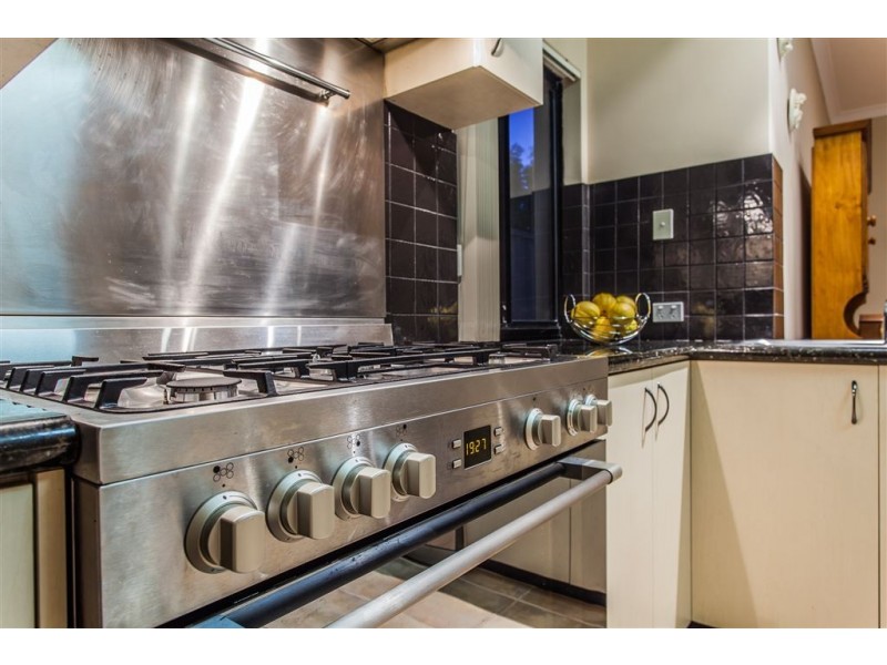 12 Wayman Street, Mount Pleasant WA 6153