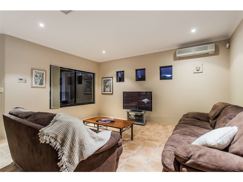 12 Wayman Street, Mount Pleasant WA 6153