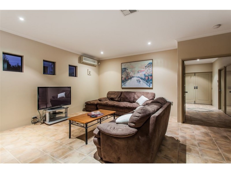 12 Wayman Street, Mount Pleasant WA 6153