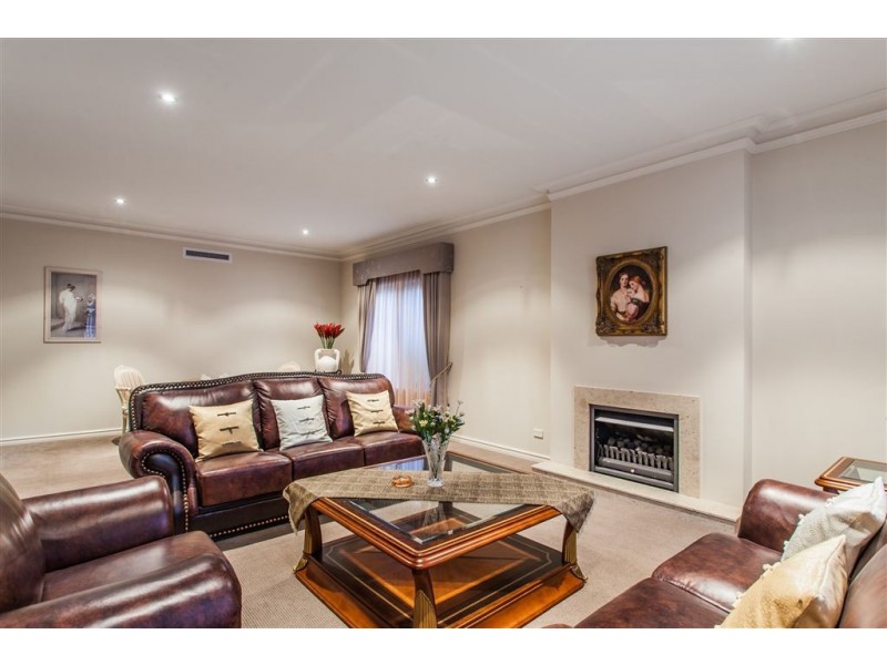 8 Spey Road, Applecross WA 6153