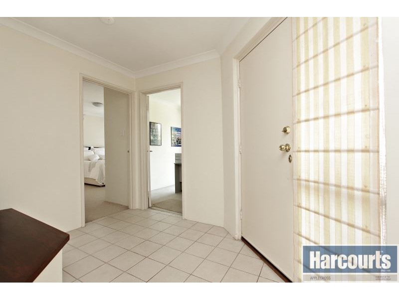 21 Aitken Drive, Winthrop WA 6150