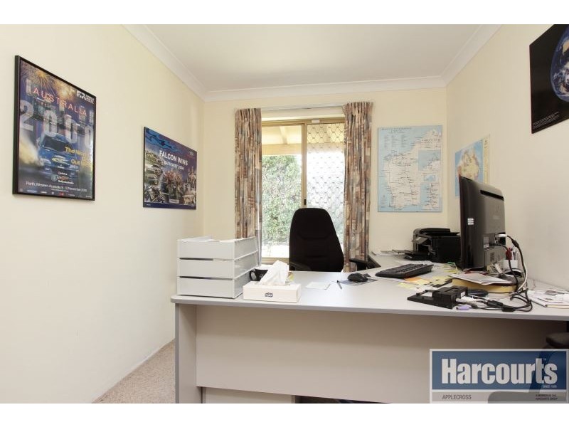 21 Aitken Drive, Winthrop WA 6150
