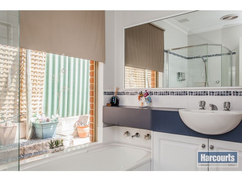 33 Paterson Gardens, Winthrop WA 6150