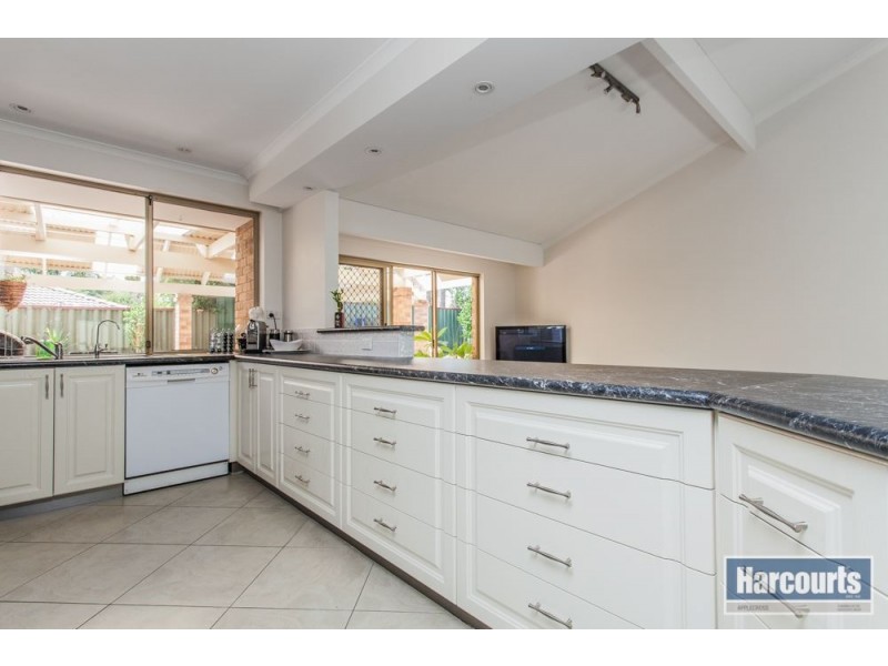 41 Kingsmill Gardens, Winthrop WA 6150