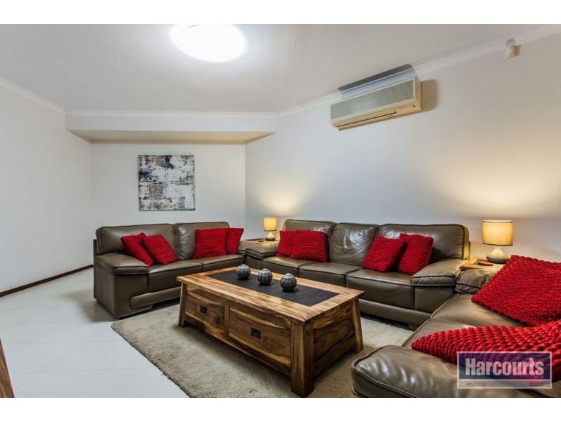 5 Quirk Dale, Winthrop WA 6150