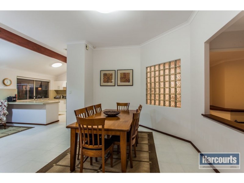 5 Quirk Dale, Winthrop WA 6150