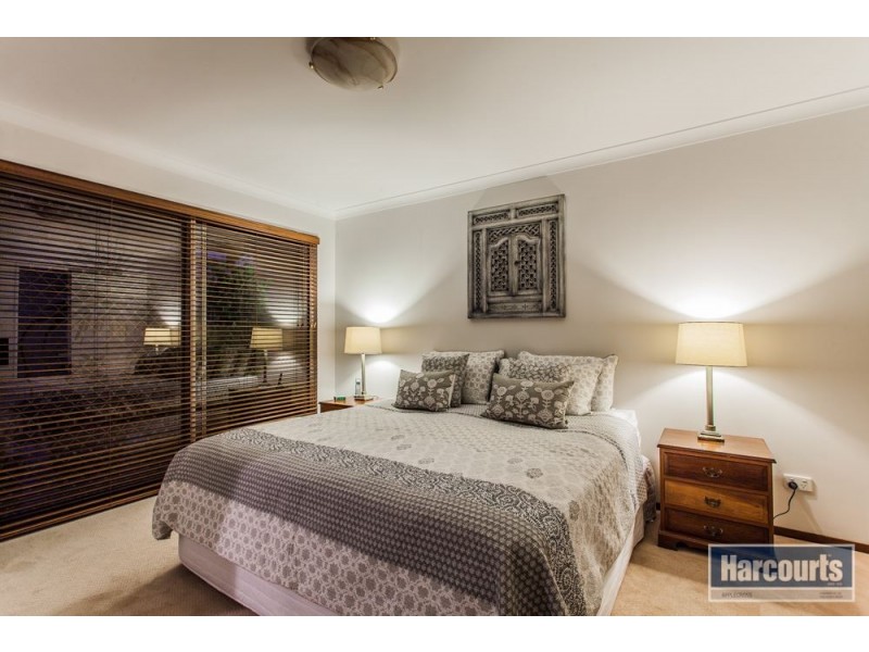 5 Quirk Dale, Winthrop WA 6150