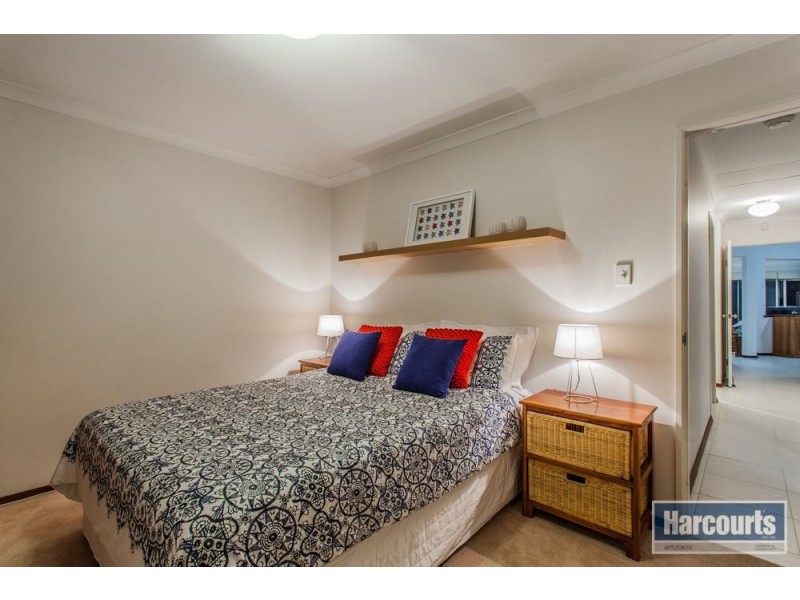 5 Quirk Dale, Winthrop WA 6150