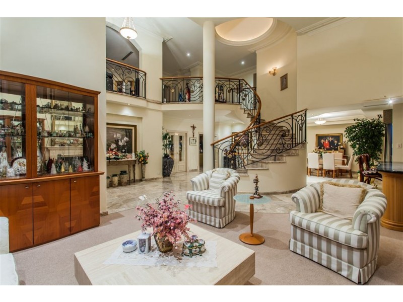 38 Riley Road, Kardinya WA 6163