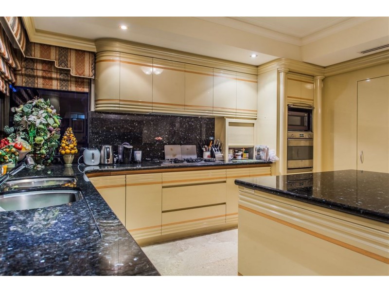 38 Riley Road, Kardinya WA 6163