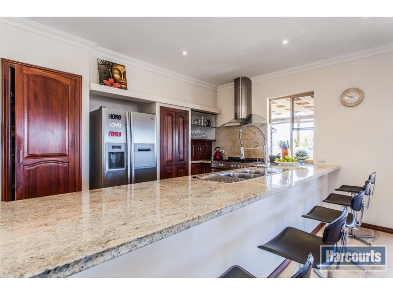 11 Saw Road, Kardinya WA 6163