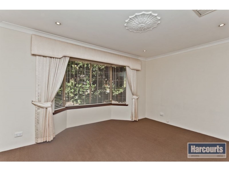 14 Cooper Ridge, Winthrop WA 6150