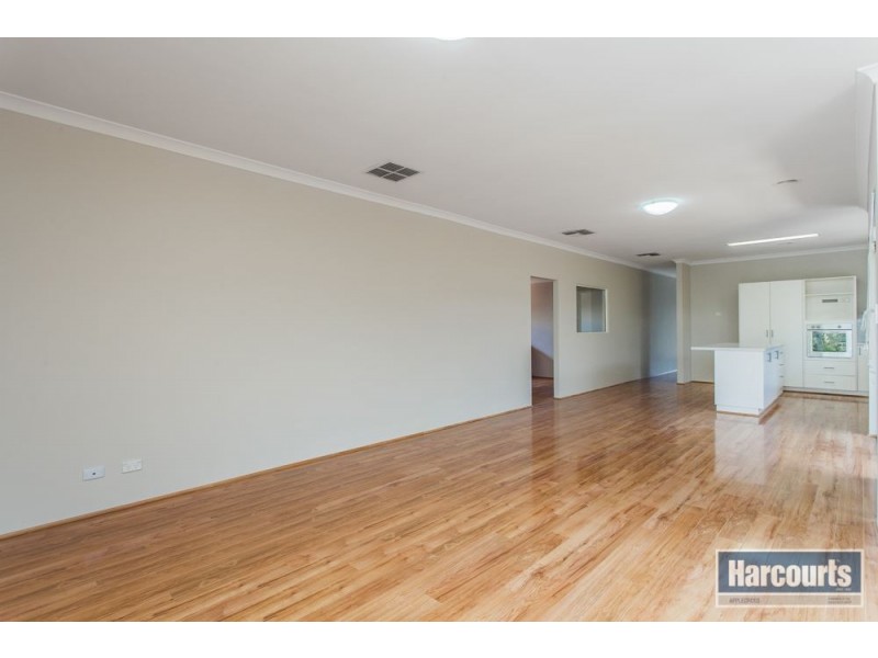 48 Musselbrook Trl, Ellenbrook WA 6069