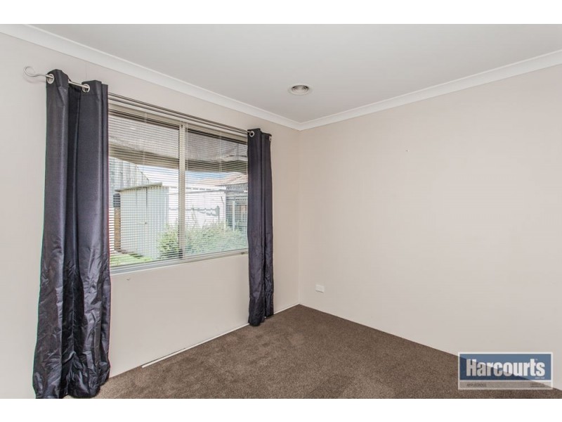 48 Musselbrook Trl, Ellenbrook WA 6069