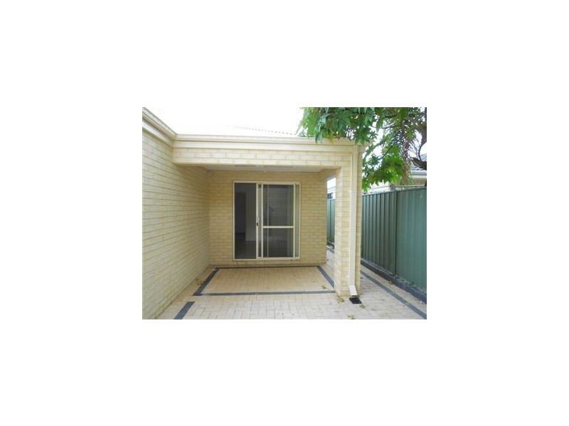 4/13-15 James St, Cannington WA 6107