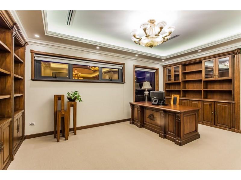 3 Mackenzie Road, Applecross WA 6153