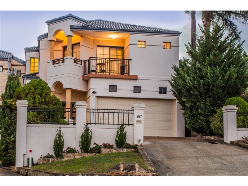 187 Reynolds Road, Mount Pleasant WA 6153