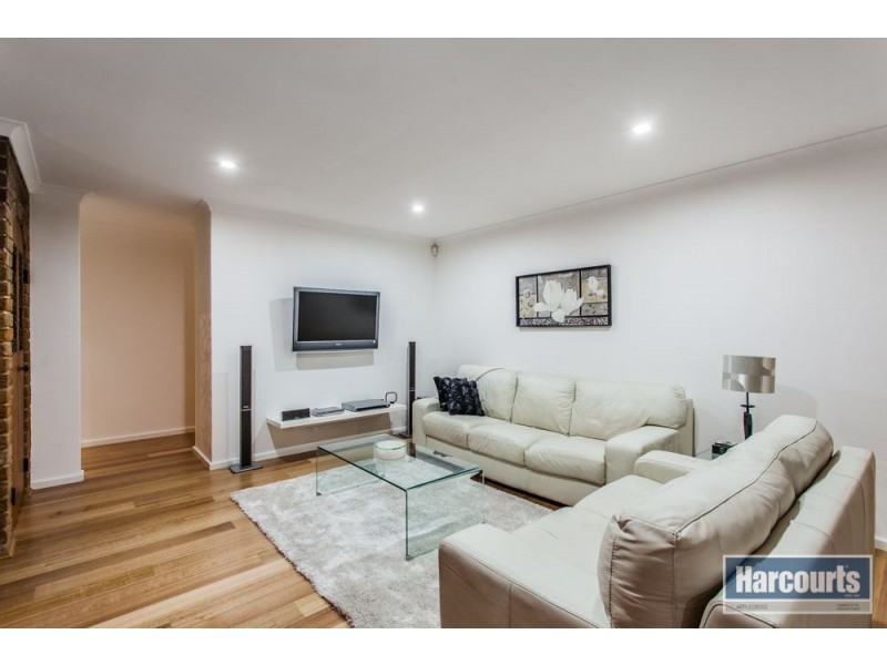 25 Hatherley Parade, Winthrop WA 6150