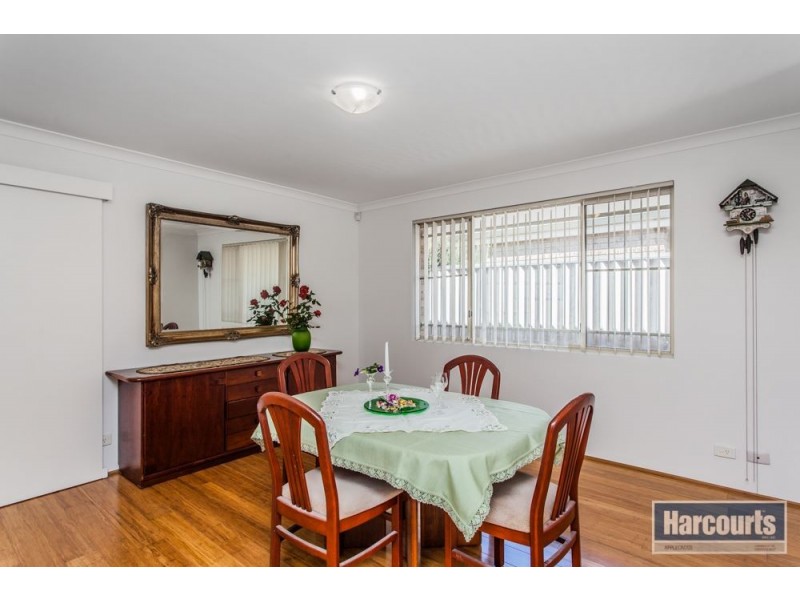 6 Hackett Pass, Winthrop WA 6150